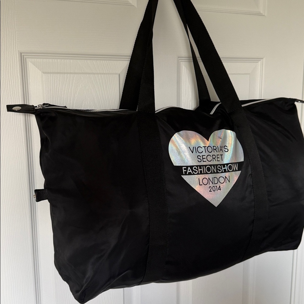 VICTORIA’S SECRET Fashion Show London 2014 Limited Edition Tote Bag /Pouch Black - Picture 7 of 15